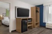 Spark by Hilton Woodstock