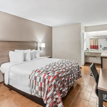 Red Roof Inn Jackson Downtown - Fairgrounds