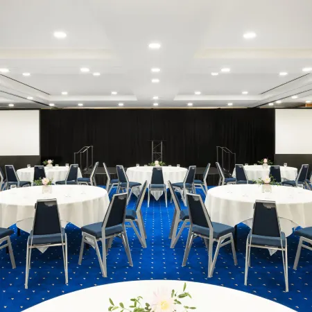 Sheraton Vancouver Wall Centre