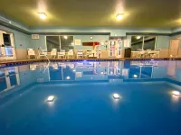 Holiday Inn Express & Suites SOMERSET CENTRAL by IHG - Pools