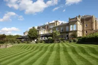 Best Western Chilworth Manor Hotel のホテル