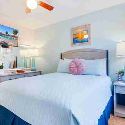 Bella Sirena Inn Rooms