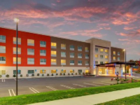 Holiday Inn Express & Suites MIDDLETOWN - GOSHEN by IHG Hotels in Wallkill