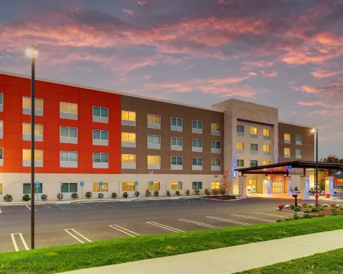 Holiday Inn Express & Suites MIDDLETOWN - GOSHEN by IHG Hotels in Wallkill