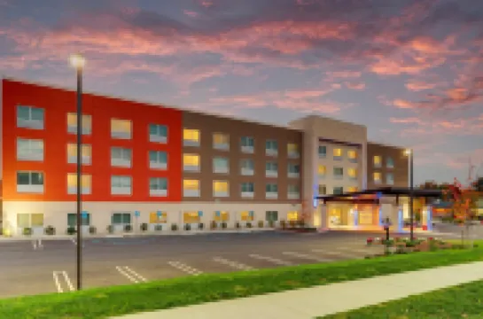 Holiday Inn Express & Suites MIDDLETOWN - GOSHEN by IHG