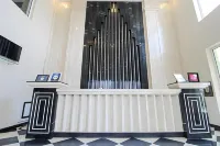 Hotel Golden Gateway