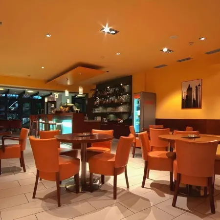 Hotel Globus Отели рядом с достопримечательностью «Прага 11»