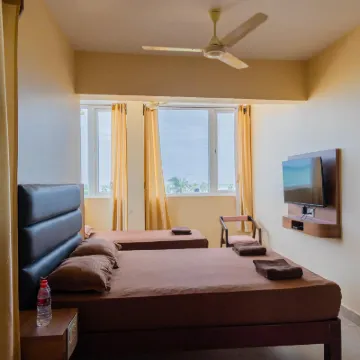 Chitra Temple View Hotels near Thiruchendur Murugan Temple