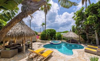 Mexican Style Villa with Private Pool, Free Utilities