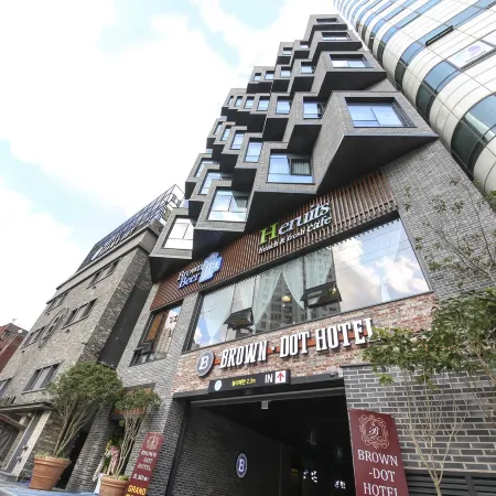 Brown Dot Hotel Masan Yangduck