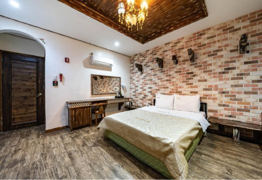 객실 내부 안마의자