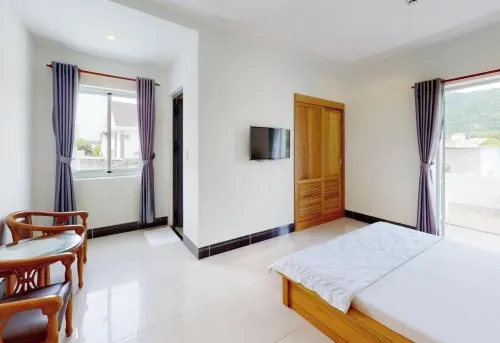 Seaview Long Hai Hotel