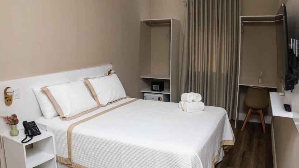 Amazon Park Hotel