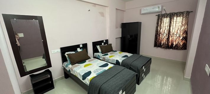 CC Elite Homestay Hotels in Secunderabad