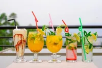 Super Paradise Hotel