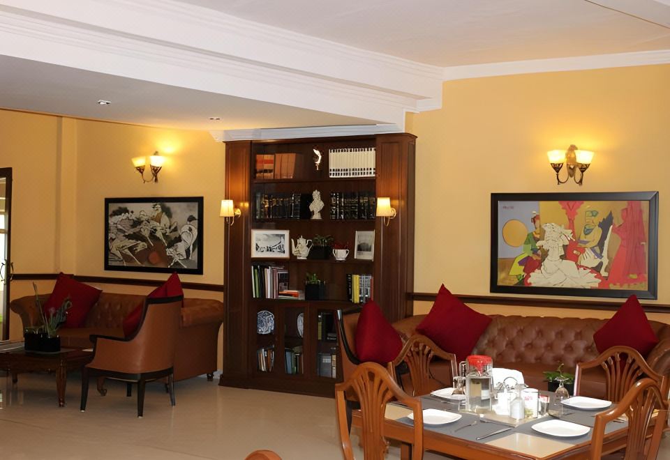 Hotel Jukaso Inn Over view