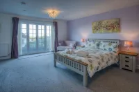 Caldey View Cottage - 1 Bedroom - Penally - Tiny houses