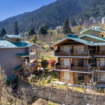 Snow Peak Retreat & Cottage