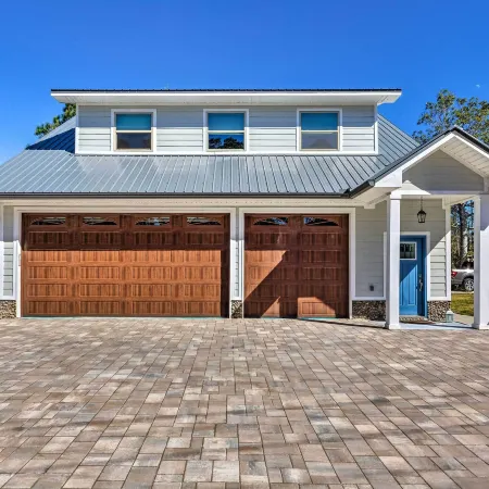 East Bay Vacation Rental w/ Dock!