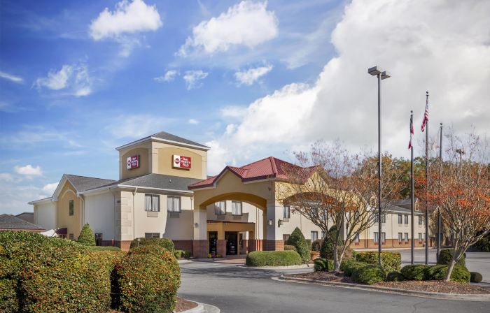Best Western Plus Suites-Greenville