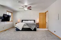 Moses Lake Vacation Rental w/ Hot Tub & Game Room