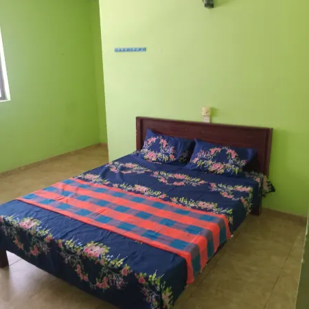 Amaya Hostel and Restaurant