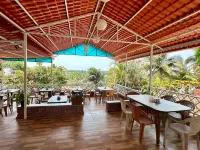 Sea Esta Resort & Cafe Hotels in Kashid