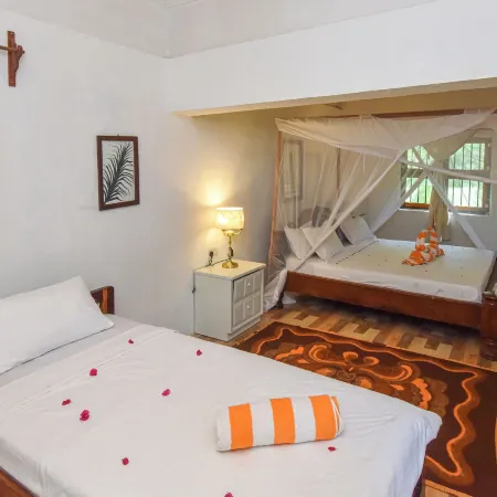MKUNGU HOUSE PRIVATE VILLA