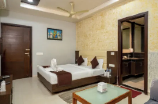 Hotel Sawamani and Restaurant