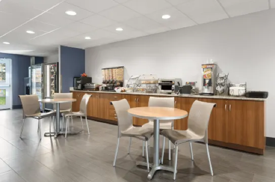 Microtel Inn & Suites by Wyndham Sault Ste. Marie