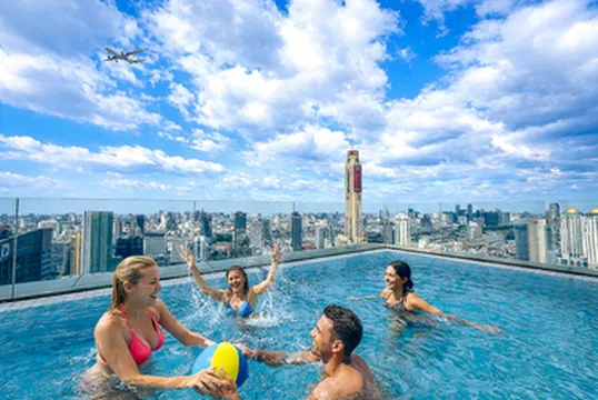 รูปภาพของLuxury Downtown Bangkok 2BR 2BA · Sky Pool Gym · 5MIN Walk to Siam Paragon