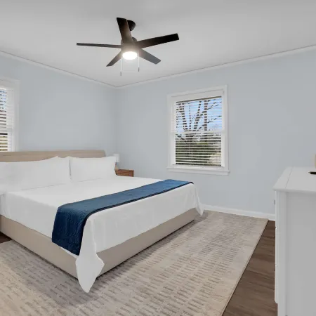 3BR Home Near AFB ASU Riverwalk Downtown