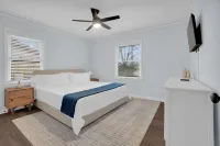 3BR Home Near AFB ASU Riverwalk Downtown