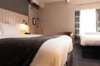 Hartwood Hall by Greene King Inns Hotel a 