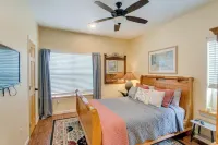 Charming Darien Hideaway w/ Porch, Near Downtown! - 3-Star