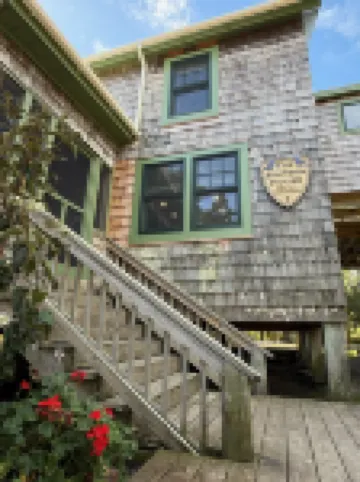 Charming Historic Cottage with Screened Porch - Quaint Coastal Retreat