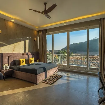 The Hosteller Bam Lonavala, Tiger Point