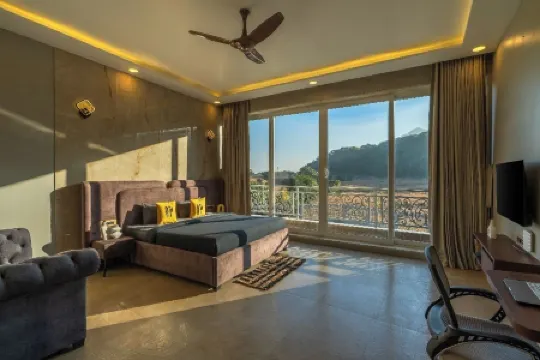 The Hosteller Bam Lonavala, Tiger Point