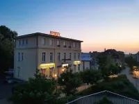 Hotel Altberesinchen Отели в г. 
