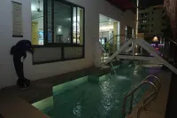Wyndham Garden Wailoaloa Beach Fiji - Beach