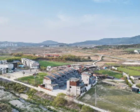 경주 머물다 풀빌라