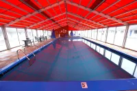 Days Inn by Wyndham Mackinaw City - Lakeview - Swimmingpools