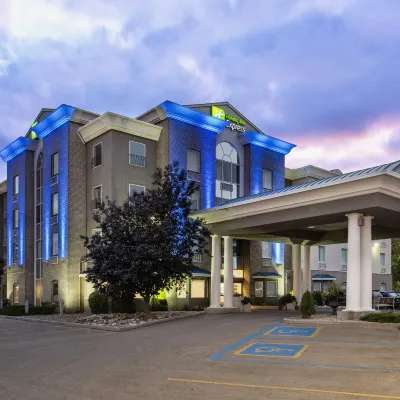 Holiday Inn Express & Suites SASKATOON CENTRE by IHG Hotels near Saskatoon Downtown