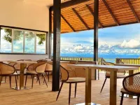 Six Pillars Resort Hotels in Bastimento