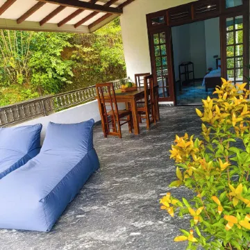 Bridge Front Inn Ella