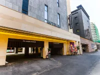 โรงแรมยูนีค 28 โรงแรมในชีฮึง-ชี