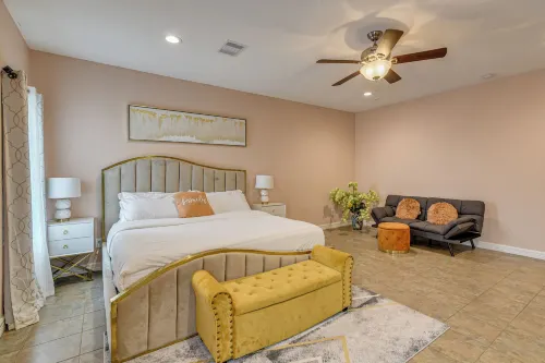 Saltwater Pool! Epic Galveston Bay Group Getaway! - 3-Star