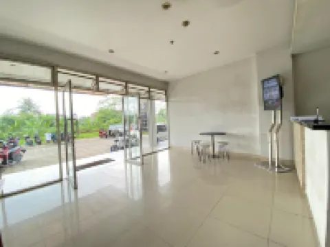 Neat Studio with Blue Toned Wall at Dramaga Tower Apartment By Travelio Hotels in Dramaga