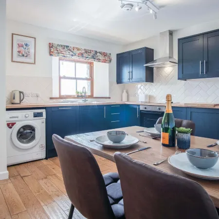 Anchor Well - 2 Bedroom Cottage - Ludchurch