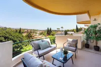 Amazing 3BD apt and Pool. Señorío de Aloha - 2 tähden